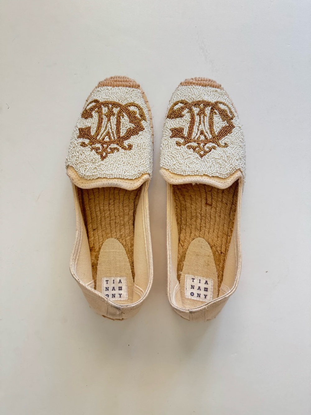 Tiana Gold & White Embellished Slip-On Flats Espadrille size 9